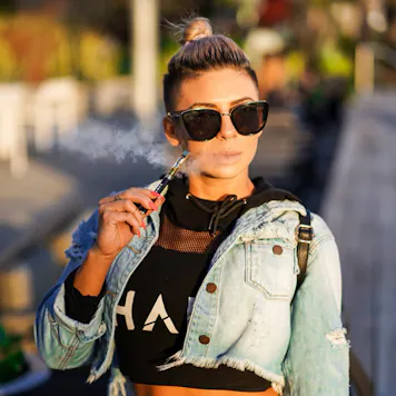 Photo of HARA Full Gram Gold CBD Cartridge