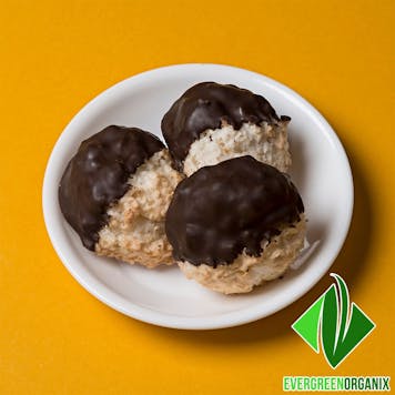 Photo of Coconut Chocolate Macaroon