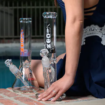 Photo of 14" Heavy 9mm Beaker Bong, by ICON Glass