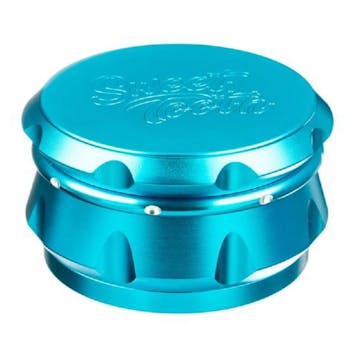 Photo of 2" 4-Piece Diamond Crest Aluminum Grinder