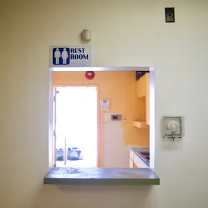 Photo of LEASED! 2,300 SQ FT at $2.50/SQ FT in Los Angeles