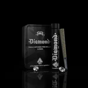 Photo of Log Cabin Infused Diamond Pre-Roll 3 Pack 1.5g (Sativa)