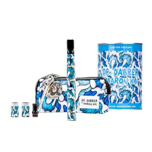 Photo of Dr. Dabber Aurora x Aaron Kai LE