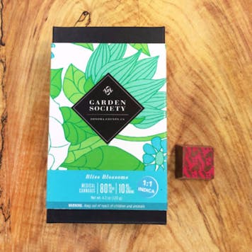 Photo of Garden Society "Bliss Blossoms" Milk Chocolate (10mg/pc)
