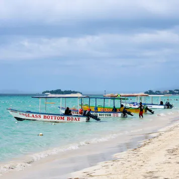 Photo of Jamaican Reefer Retreats and Resorts - CannabisCaravan.com