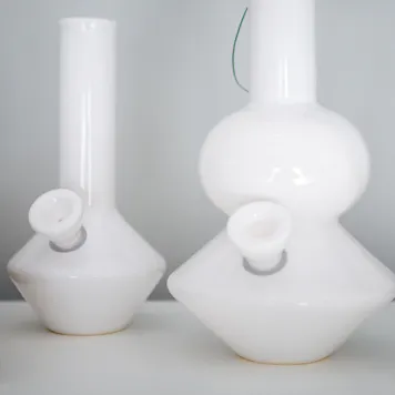 Photo of The Land Yacht Ceramic Bong by Summerland