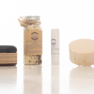 Photo of HEMP THERAPEUTIC GIFT SET