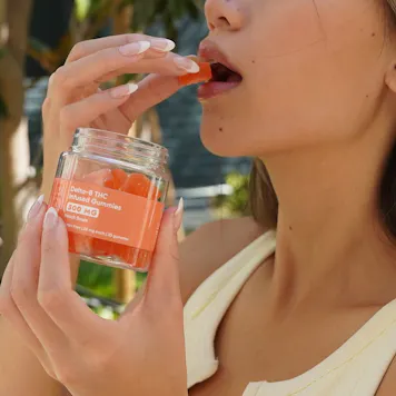 Photo of Delta-8 THC Infused Gummies - Peach Sours (500 MG)