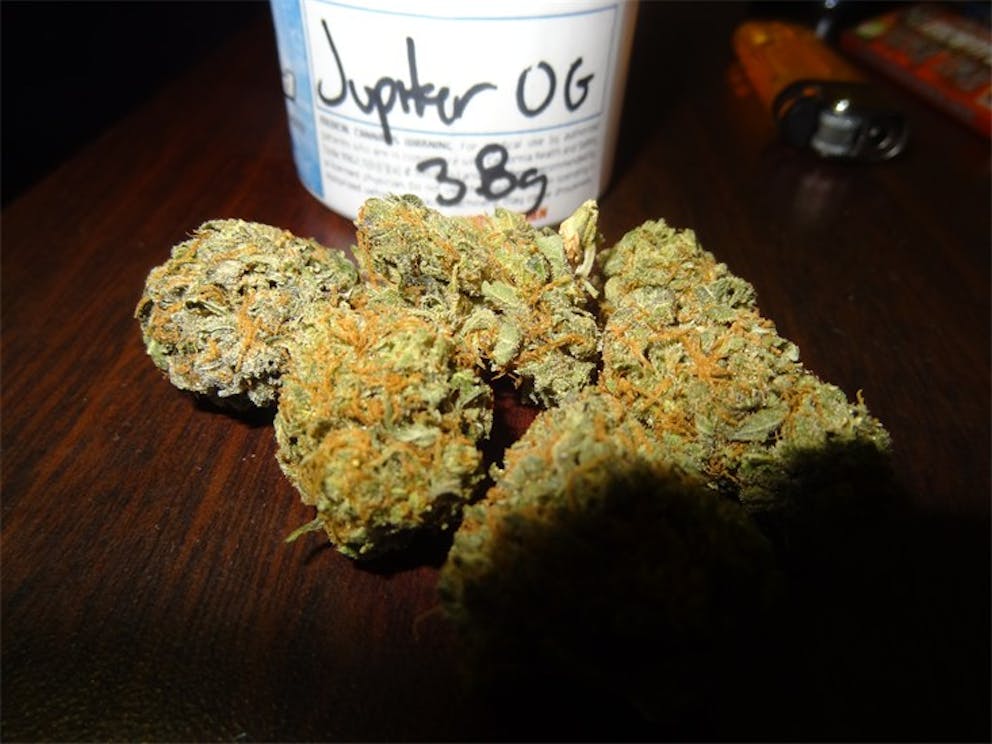 Photos of Jupiter OG Weed Strain Buds Leafly