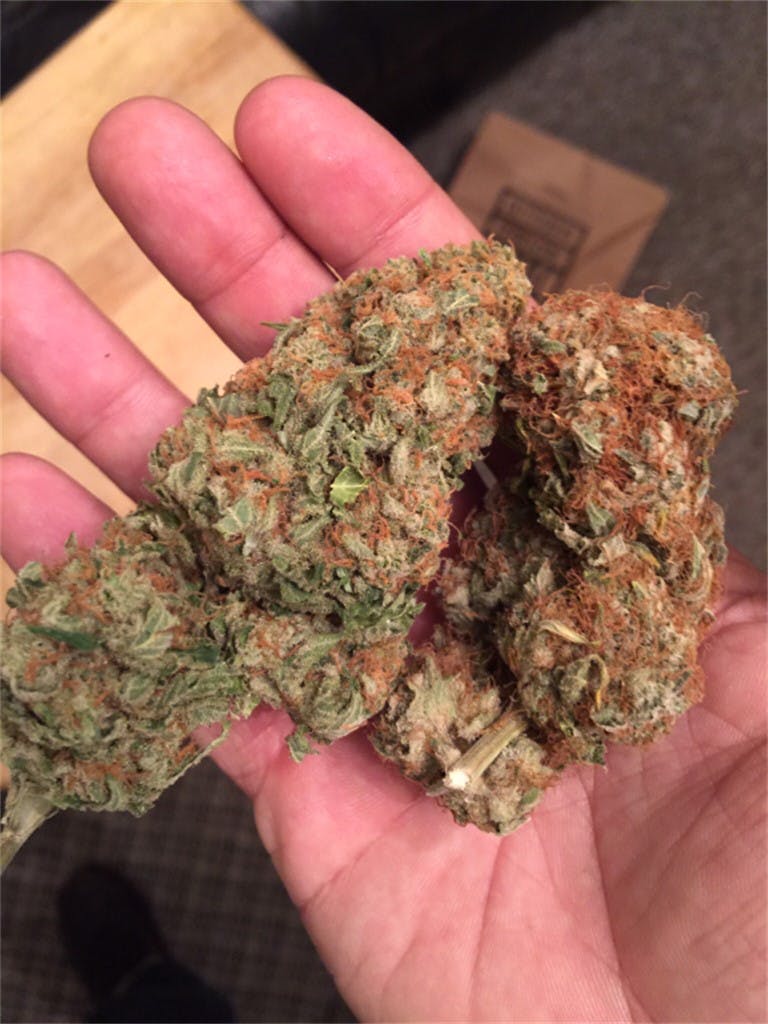 Photos of Alien Kush Weed Strain Buds Leafly
