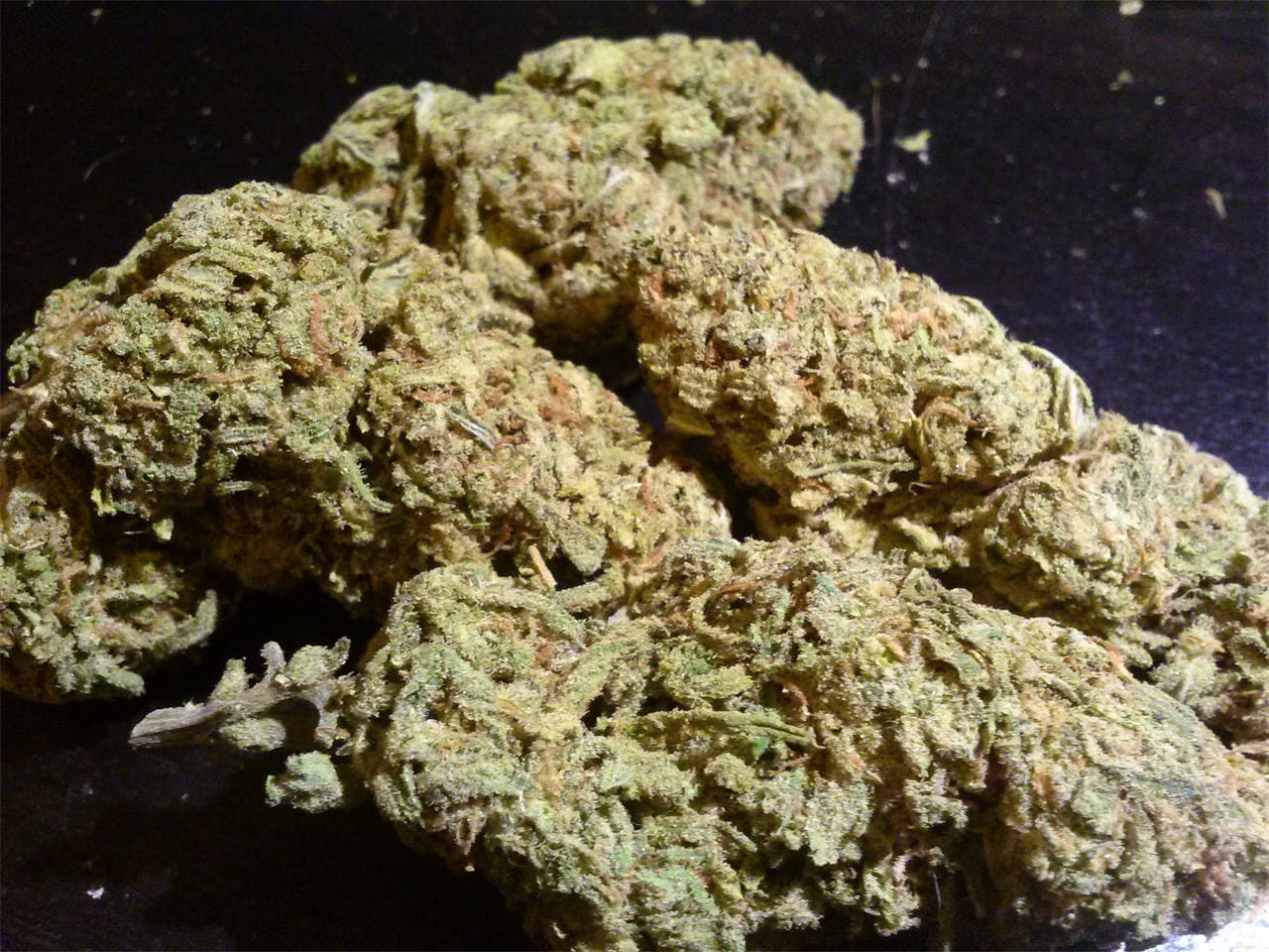 Photos of Banana Kush Weed Strain Buds Leafly