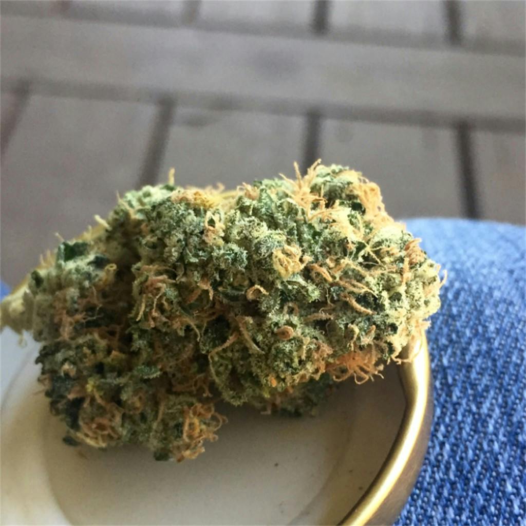 Black Betty Weed Strain Effects & Reviews Leafly