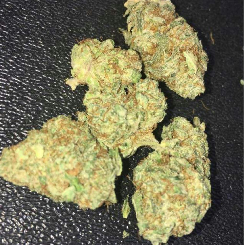 Blue Diamond Weed Strain Information Leafly