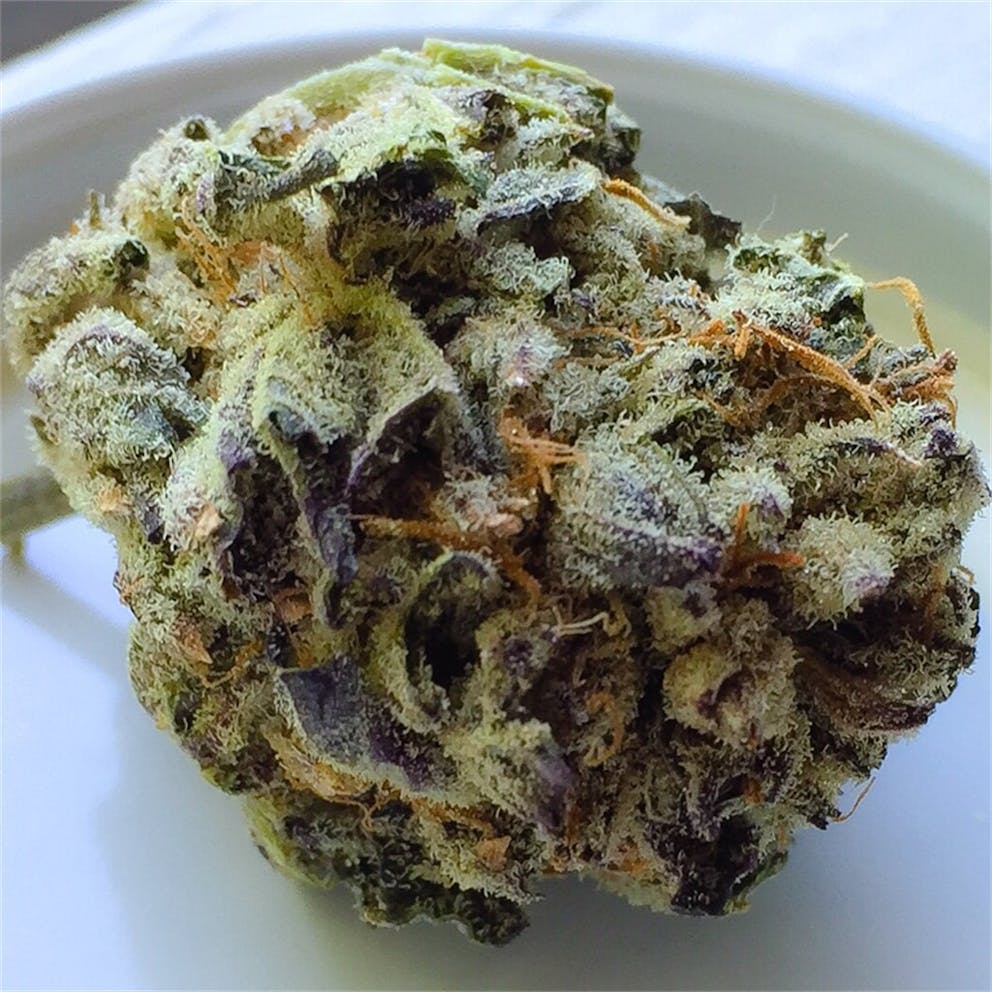 Photos of Caramel Candy Kush Weed Strain Buds Leafly