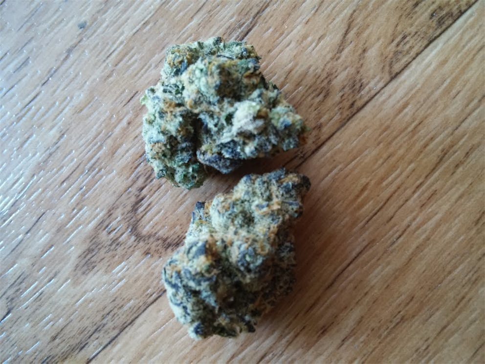 Photos of Cookie Monster Weed Strain Buds Leafly