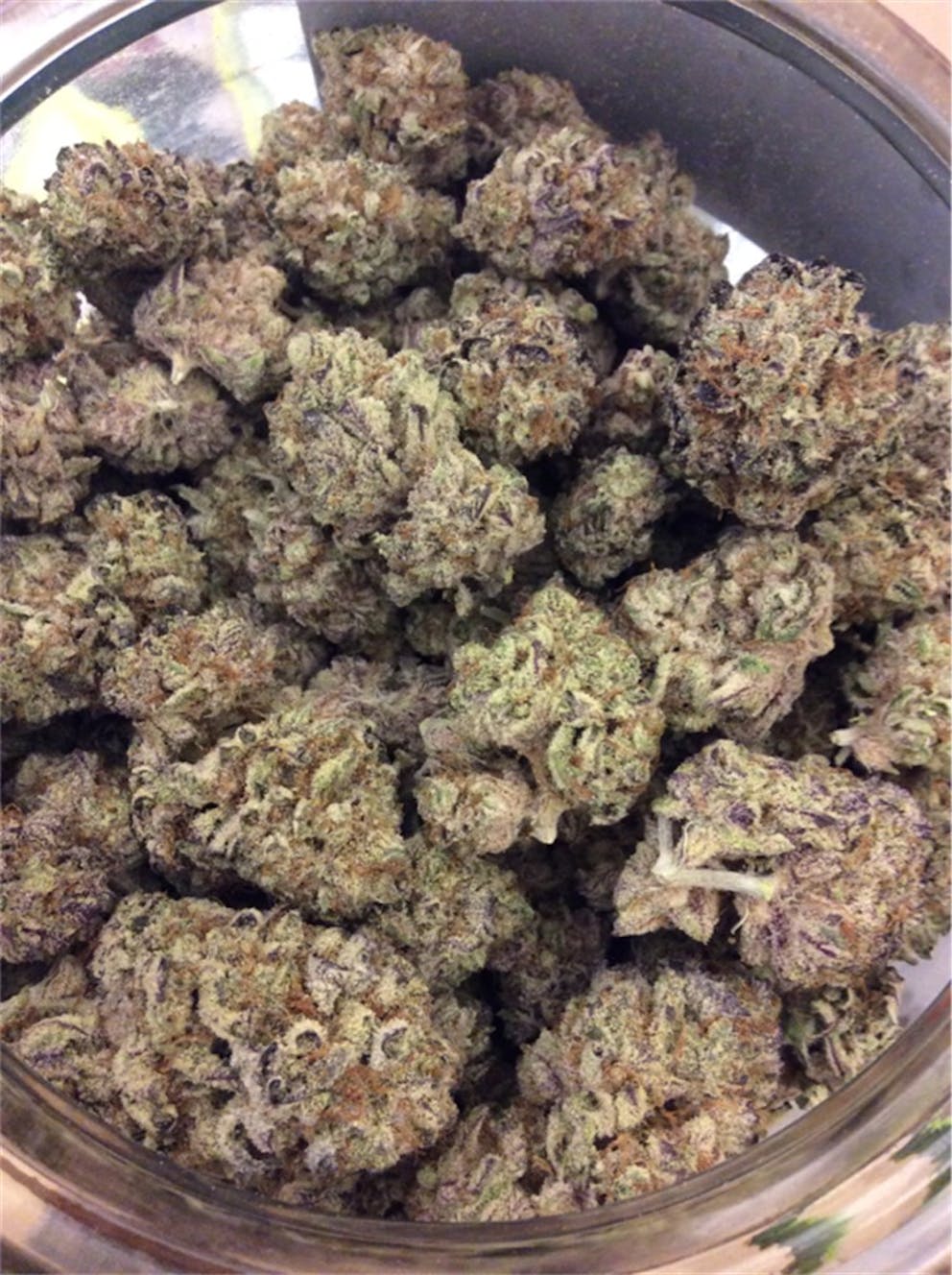 Photos of Cookies and Cream Weed Strain Buds Leafly