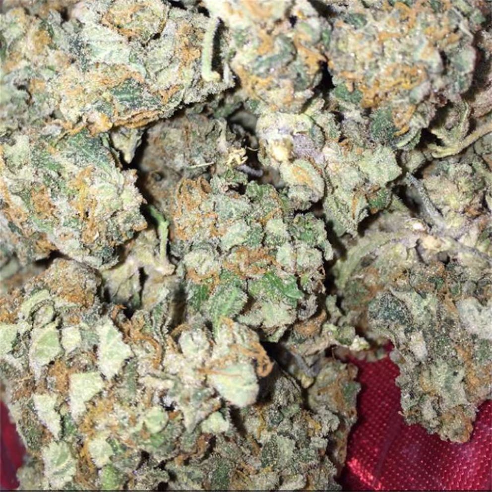 Photos of Cotton Candy Weed Strain Buds Leafly