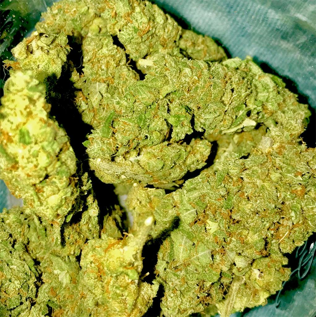 Dairy Queen Weed Strain Information Leafly