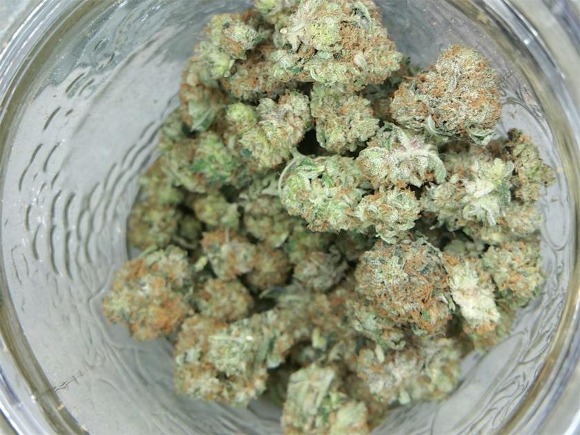 Photos of Dank Schrader Weed Strain Buds | Leafly