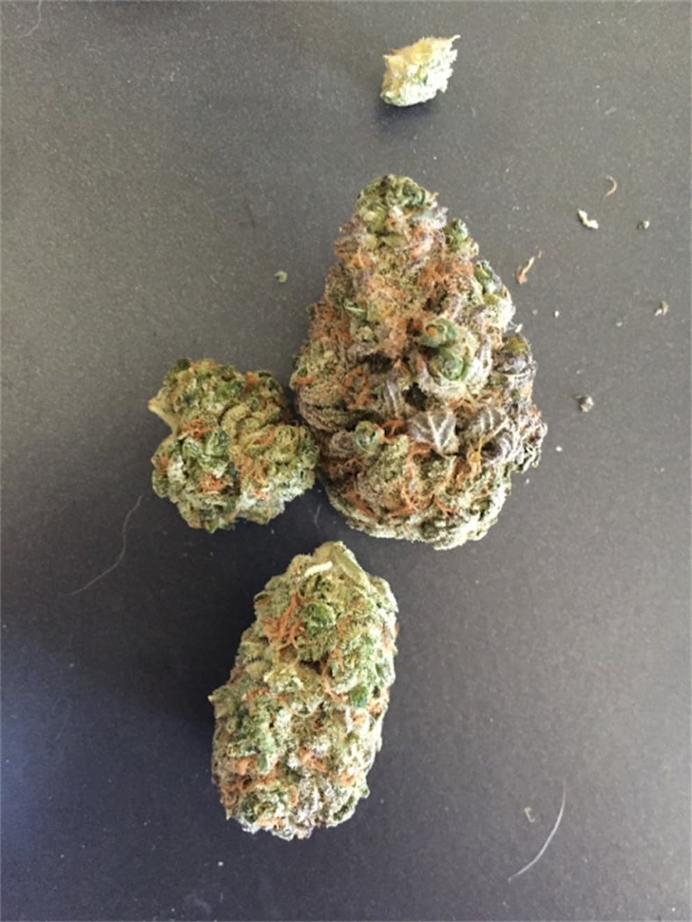 Photos of Double Tangie Banana Weed Strain Buds Leafly