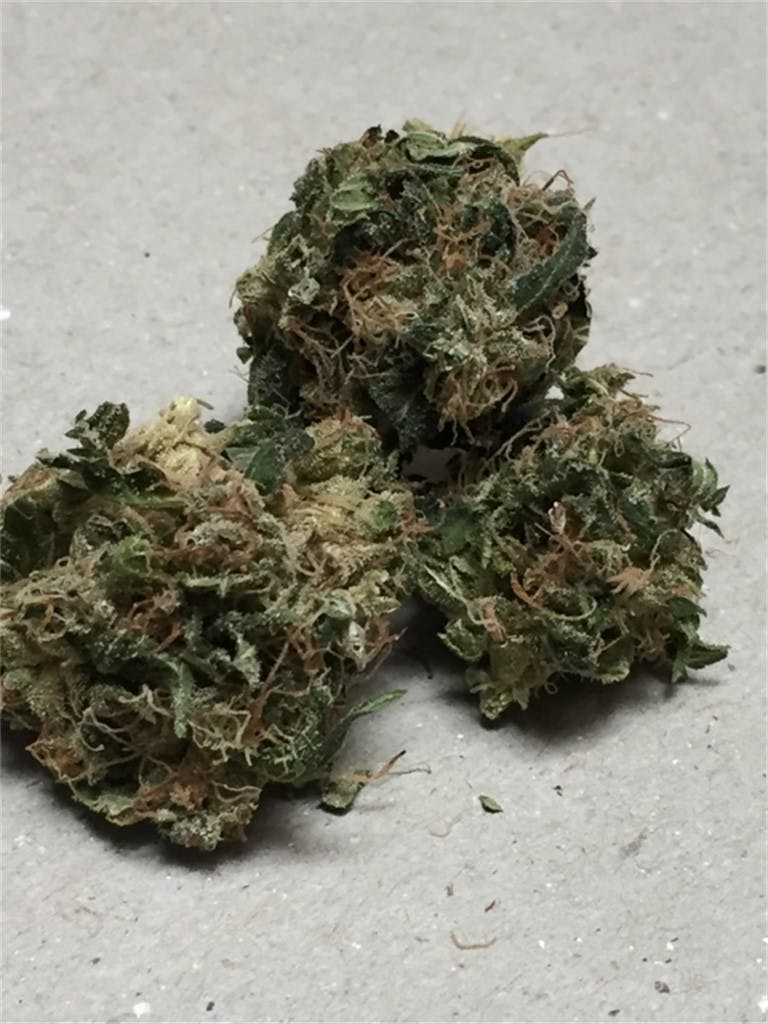 Photos of Dynamite Weed Strain Buds Leafly