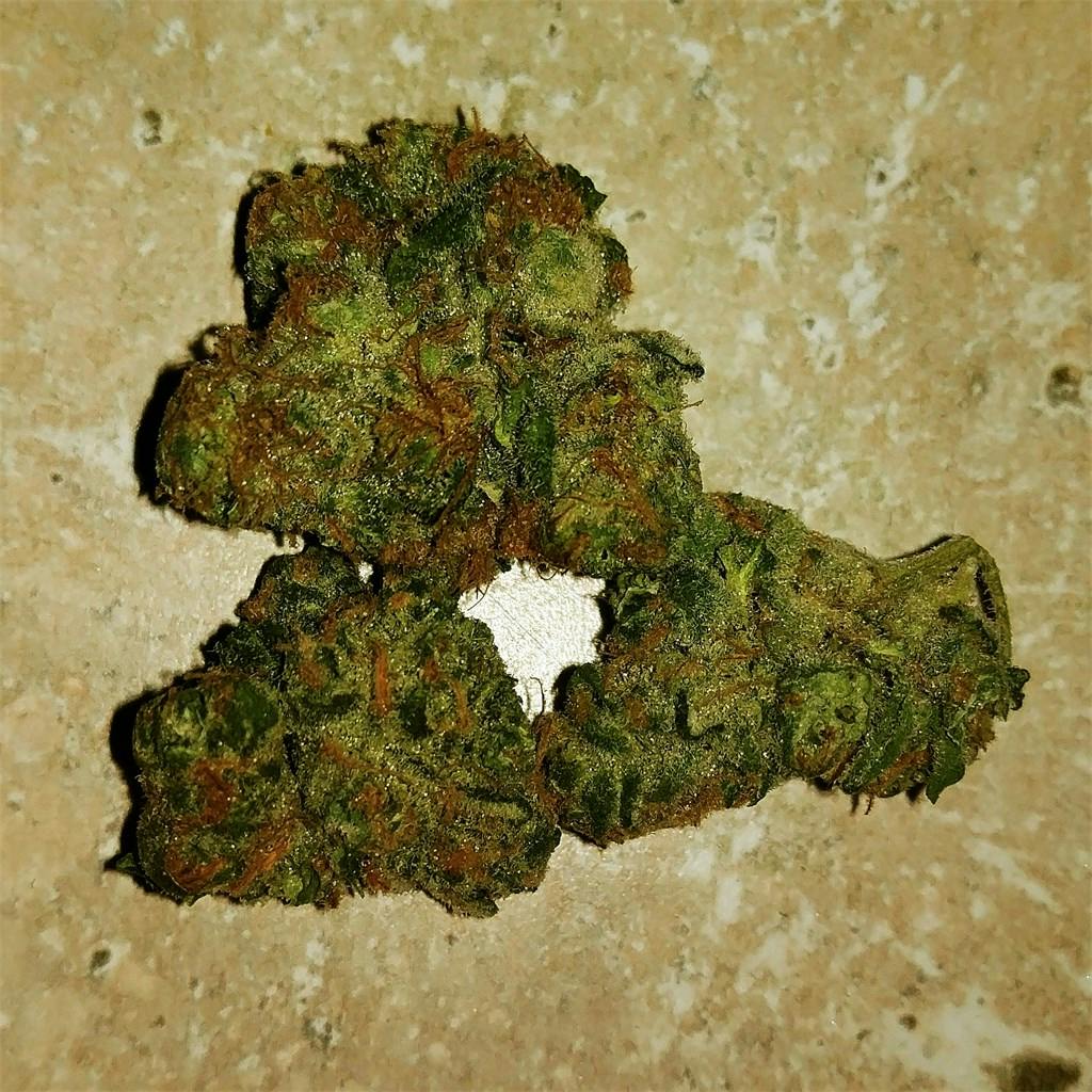 Grape Stomper aka Sour Grapes Weed Strain Information Leafly