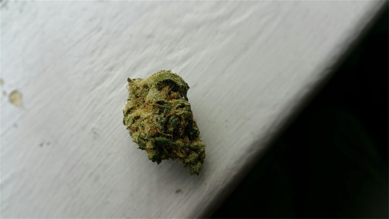 Photos of Jet Fuel Weed Strain Buds Leafly