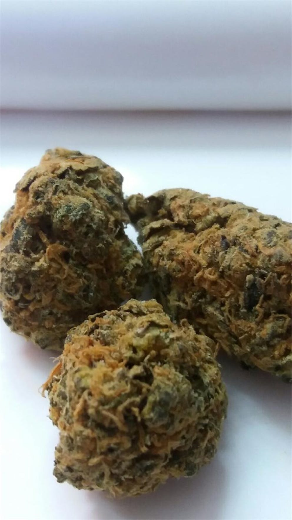 Photos of Lamb's Bread Weed Strain Buds Leafly