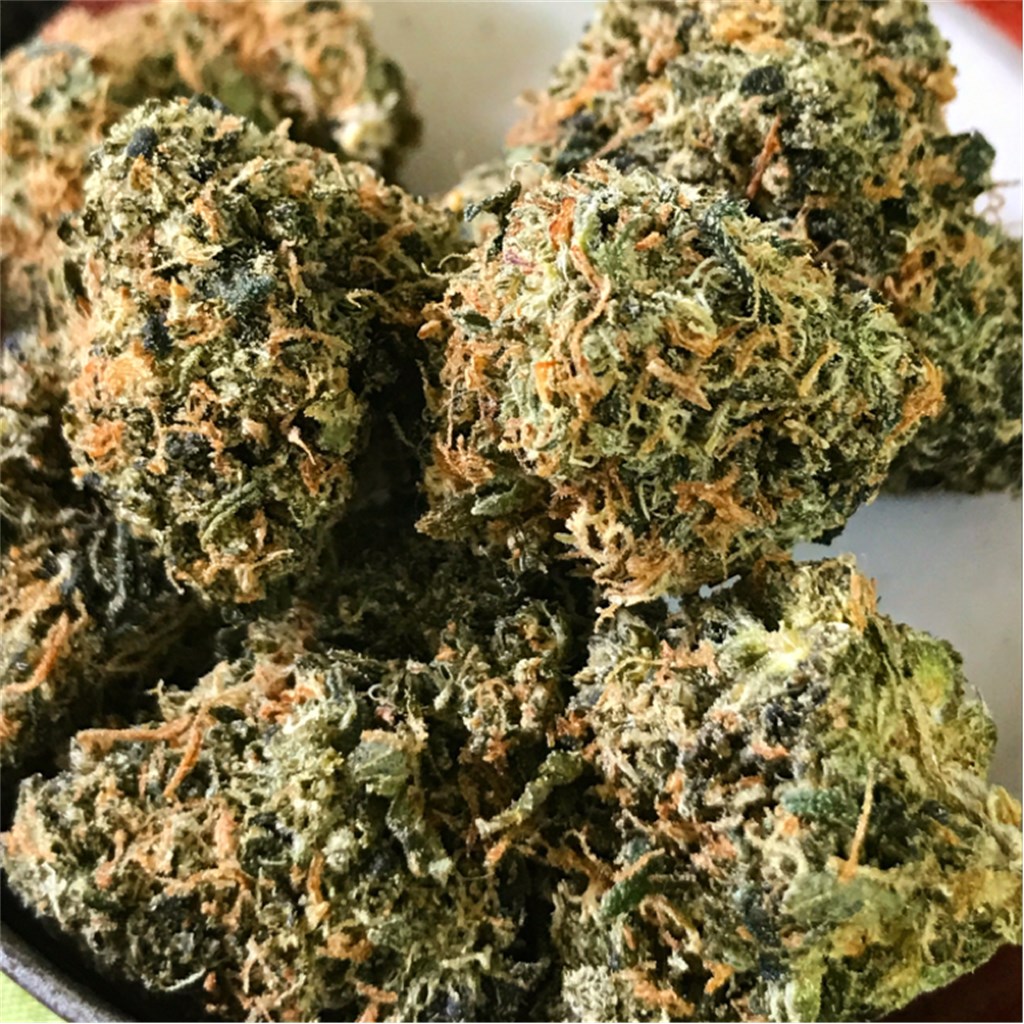 Orange Diesel Aka Agent D Agent Diesel Weed Strain Information Leafly