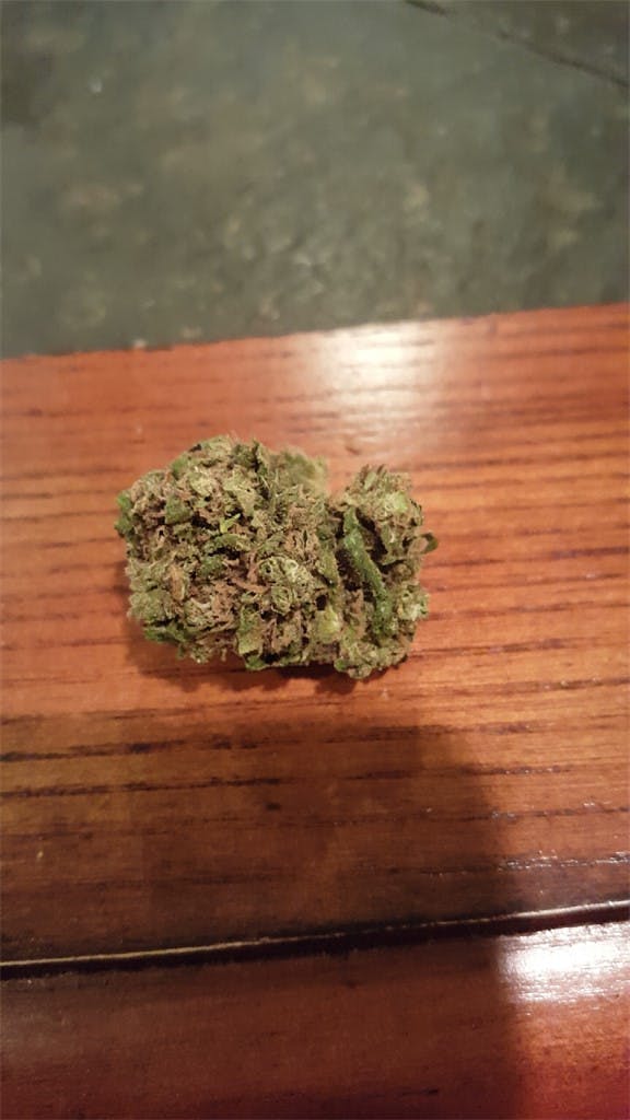 Peaches and Cream aka Peaches 'N Cream Weed Strain Information Leafly