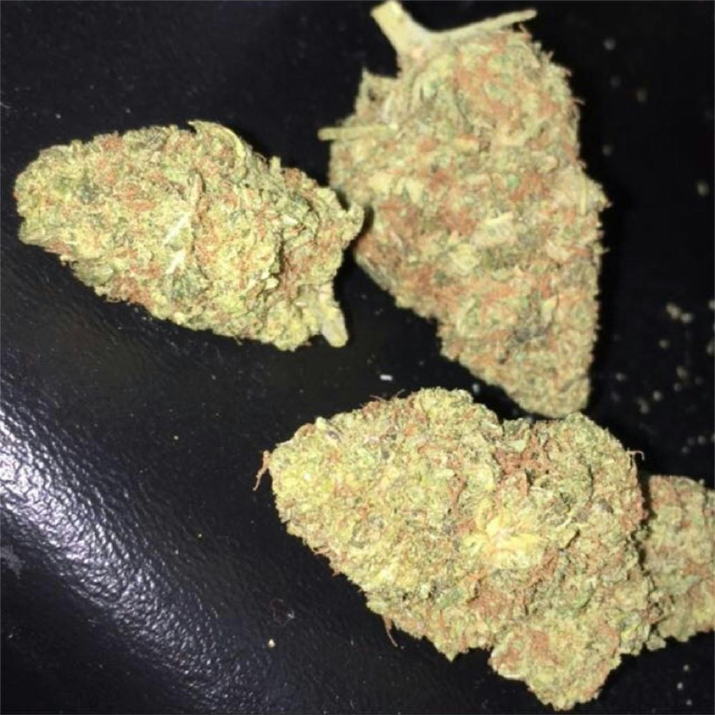 Platinum Kush aka Platinum Kush OG Weed Strain Information Leafly