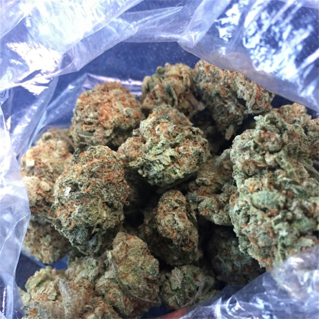 Photos of Wedding Cake Weed Strain Buds | Leafly