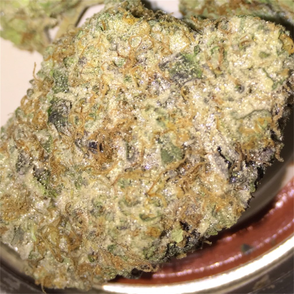 District Cannabis: Gelato Cake - Leafly