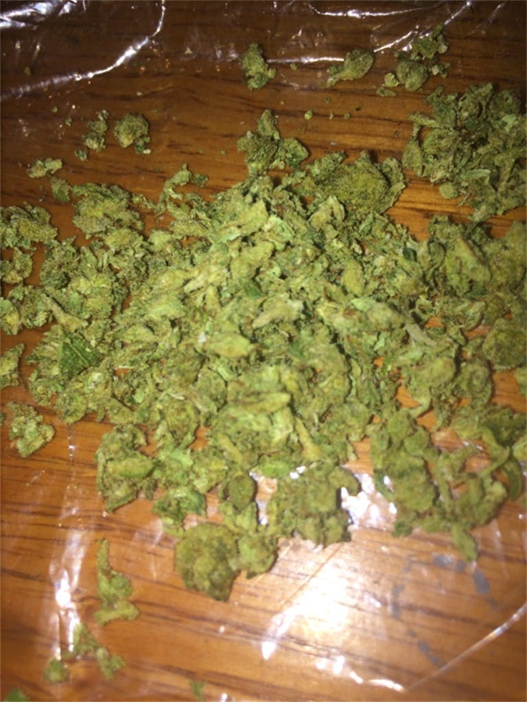 Photos of Yeti OG Weed Strain Buds Leafly